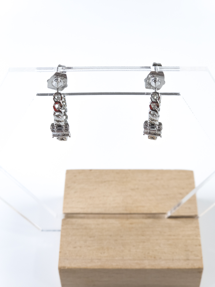 Silver Zincir Detaylı Taşlı Vip Küpe (30mm) - Görsel 2