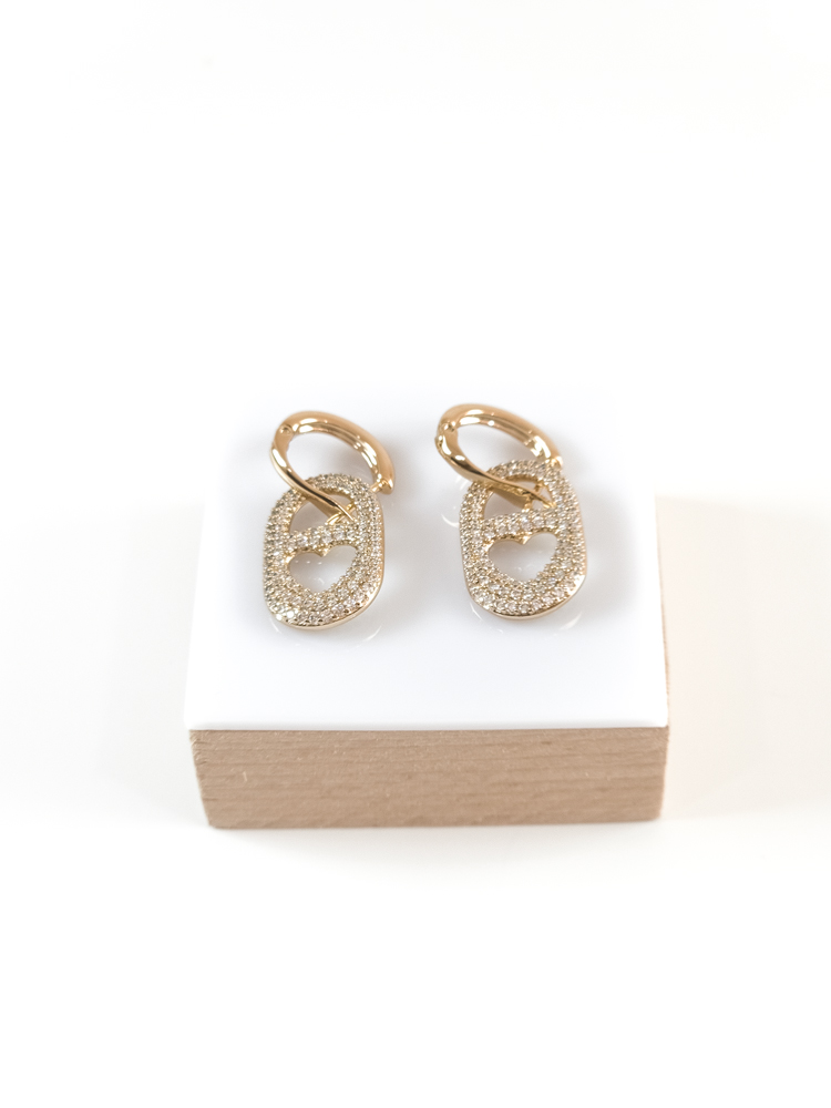 Gold Sarkıt Kalp Detaylı Taş Kaplamalı Vip Küpe (30mm) - Görsel 4